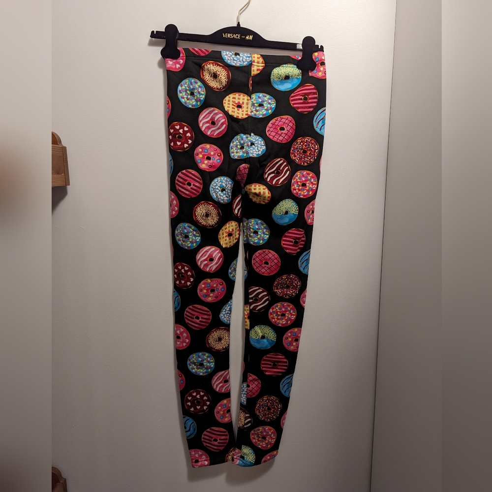 4 /$25 Whimsical Doughnut Cozy Casual Warm Leggings